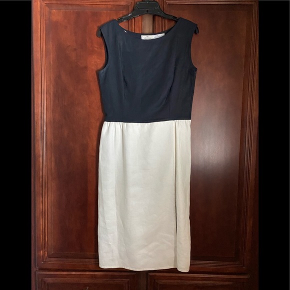 Vintage Valentino Boutique Dress Set - Picture 10 of 14